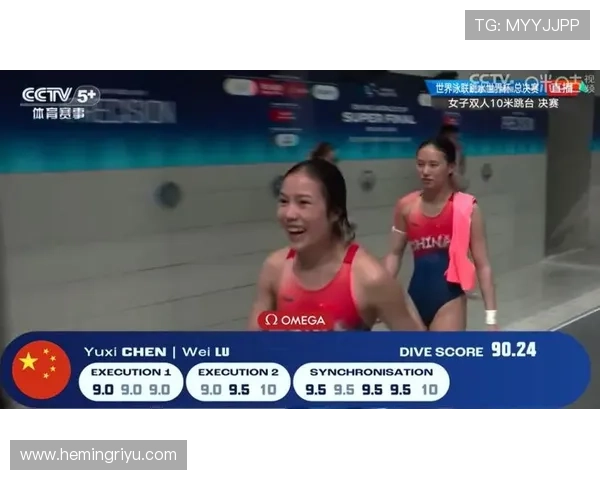 我国双胞胎跳水选手 女子双人十米跳台摘银